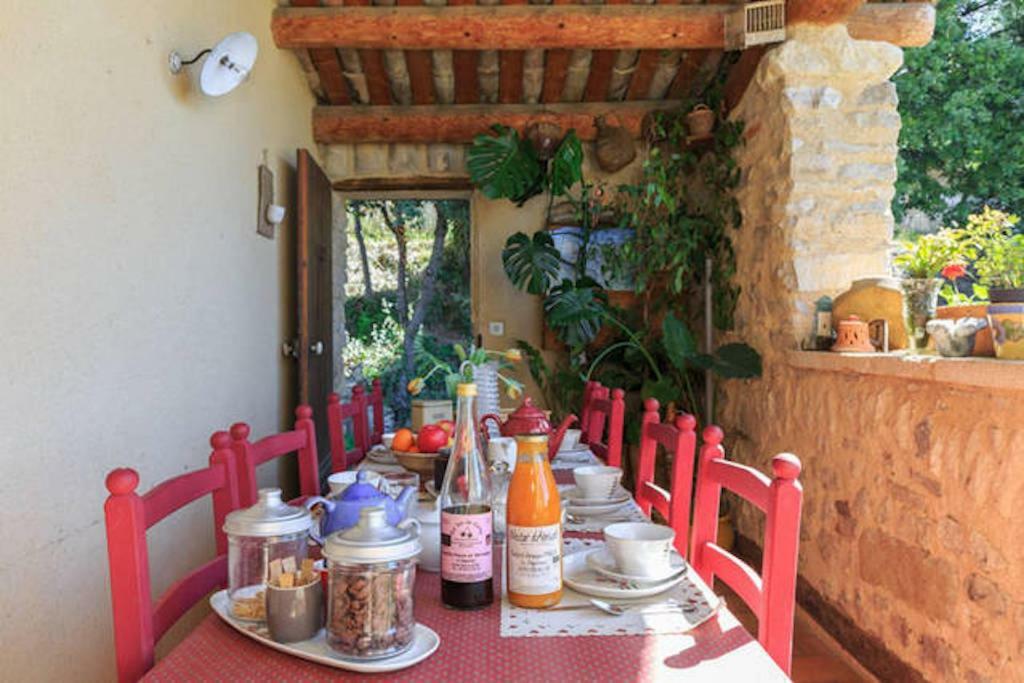 Le Barroux Le Degoutaud Bed & Breakfast エクステリア 写真